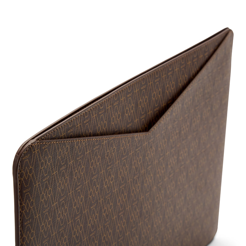 SIGNATURE 13" Brown Laptop Sleeve