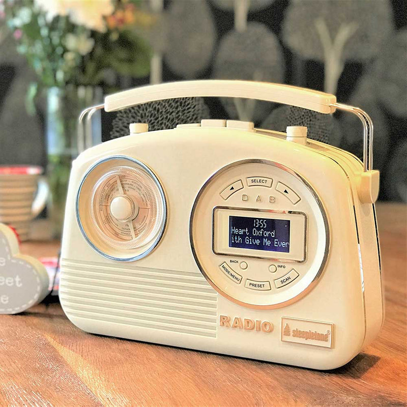 Devon Retro DAB Radio Adeum