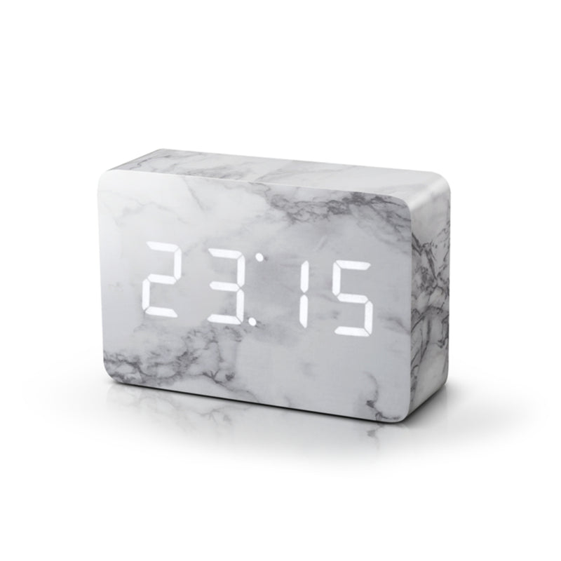 Brick Click Clock Adeum