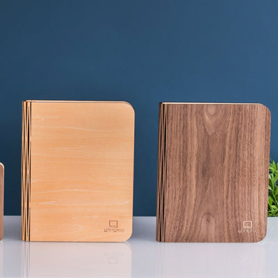 Smart Book Light (Natural Wood) Adeum