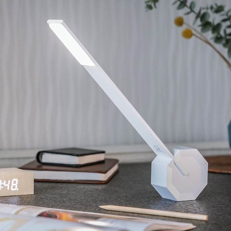 Octagon One Portable Desk Light Adeum