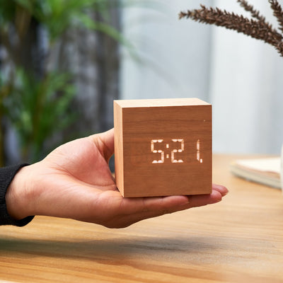 Cube Plus Clock Adeum