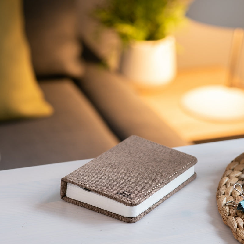 Smart Book Light (Linen Fabric) Adeum