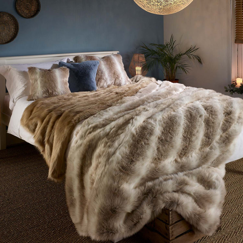 Sahara Faux Fur Throw Adeum